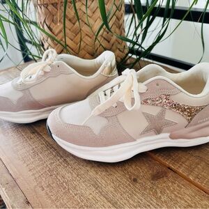 Vintage Havana Cream and Gold Sneakers with Suede Accents